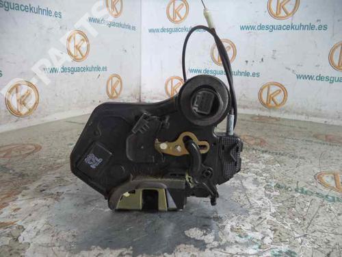 Used Rear left lock TOYOTA COROLLA (_E12_) 2.0 D-4D (CDE120_, CDE120R) (90 hp) 2465589