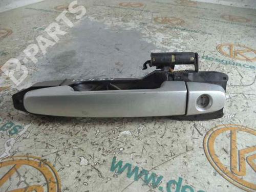 Used Front left exterior door handle TOYOTA COROLLA (_E12_) 2.0 D-4D (CDE120_, CDE120R) (90 hp) 2463616