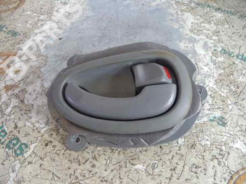 Used Front right interior door handle PEUGEOT 406 (8B) 1.9 TD (92 hp) 3218600