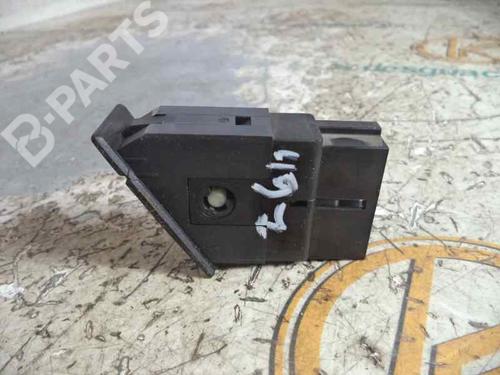Headlight switch PEUGEOT 406 (8B) 1.9 TD | BP2476539I24 