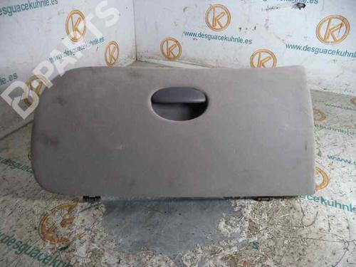 Used Glove box PEUGEOT 206 Hatchback (2A/C) 2.0 HDI 90 (90 hp) 2461085