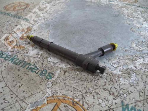 Used Injector OPEL CORSA C (X01) 1.7 DI (F08, F68) (65 hp) 2466547