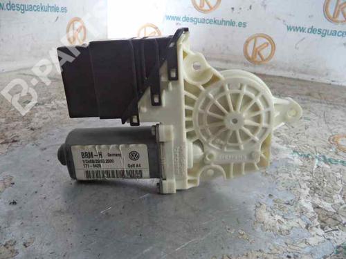 Rudehejsemotor bagstkærm højre VW BORA I (1J2) 1.6 | BP2456576E22 