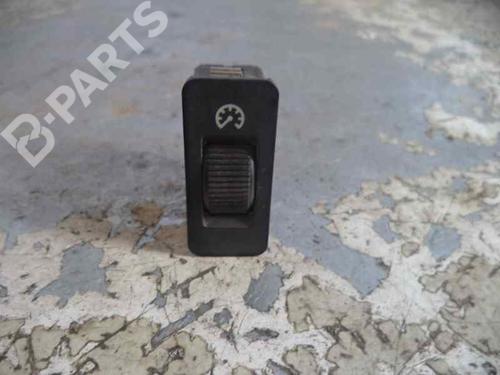 Used Headlight switch BMW 5 (E39) 525 tds (143 hp) 2472594