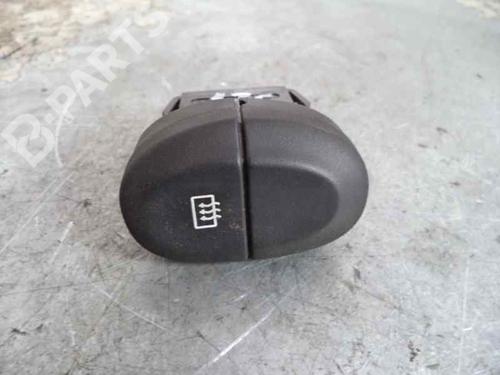 Used Switch RENAULT MEGANE I Classic (LA0/1_) 1.9 dTi (LA08, LA0N, LA0K) (98 hp) 2468491
