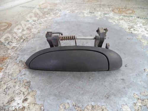 Used Front left exterior door handle RENAULT MEGANE I Classic (LA0/1_) 1.9 dTi (LA08, LA0N, LA0K) (98 hp) 2467094