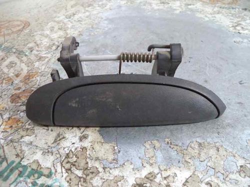 Used Front right exterior door handle RENAULT MEGANE I Classic (LA0/1_) 1.9 dTi (LA08, LA0N, LA0K) (98 hp) 2467109