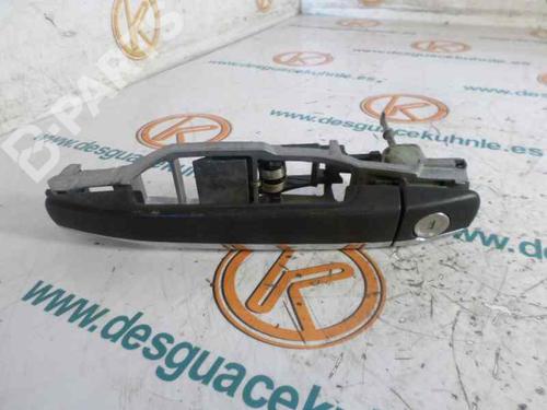 Used Front right exterior door handle MERCEDES-BENZ C-CLASS (W202) C 250 D (202.125) (113 hp) 2463289