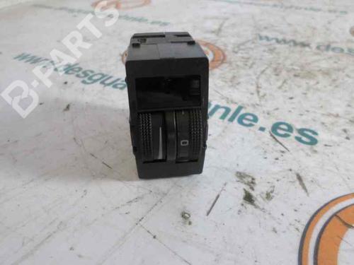 Used Headlight switch SEAT LEON (1M1) 1.9 TDI (90 hp) 2466917