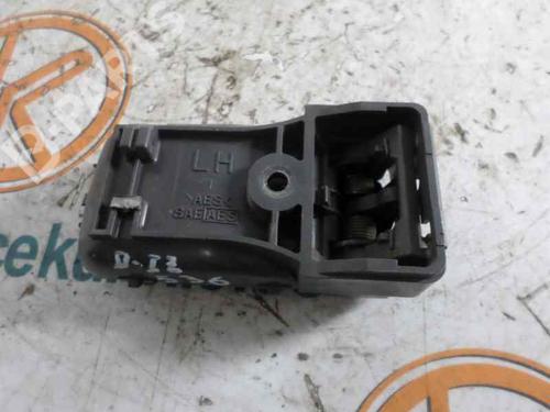 Used Front left interior door handle NISSAN ALMERA I Hatchback (N15) 2.0 D (75 hp) 3219914