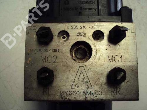 Abs pomp NISSAN ALMERA II Hatchback (N16) 1.5 (90 hp) 2464122