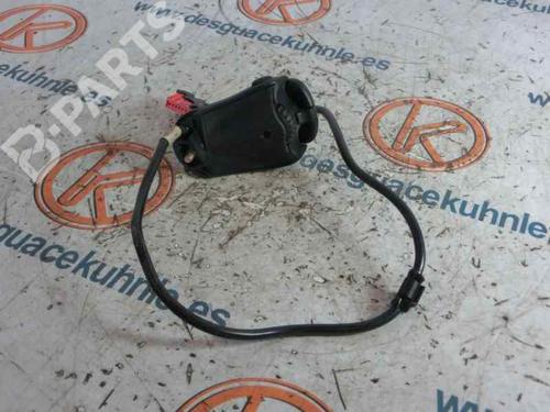 Steering wheel controls RENAULT MEGANE I (BA0/1_) 1.4 16V (BA0D, BA1H, BA0W, BA10) | BP2484139E15 