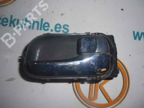 Used Front right interior door handle NISSAN PRIMERA (P11) 2.0 TD (90 hp) 3219392