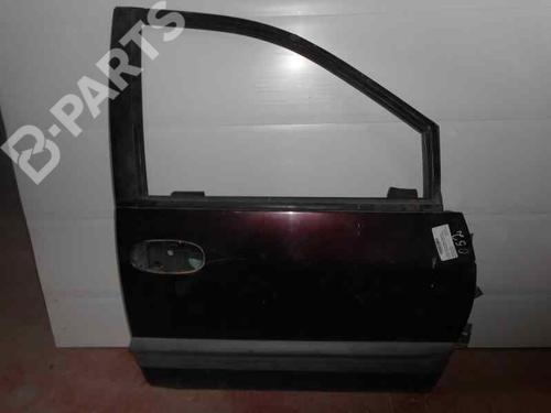 Right front door CHRYSLER VOYAGER IV (RG, RS) 3.3 BP2482963C3