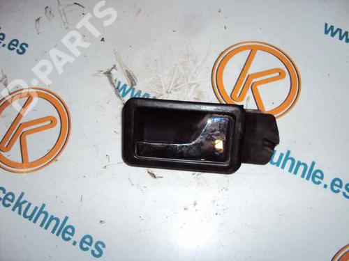 Puxador interior frente direito AUDI 80 B4 Saloon (8C2) 2.0 E (115 hp) 3218581