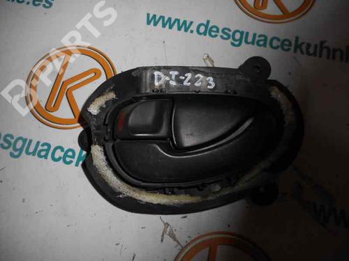 Used Front left interior door handle PEUGEOT 406 (8B) 2.0 HDI 110 (109 hp) 3218375