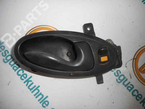 Used Front right interior door handle HYUNDAI COUPE I (RD) 2.0 16V (139 hp) 3219505