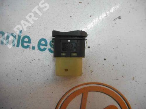 Right front window switch FORD FOCUS I (DAW, DBW) 1.6 16V | BP2456748I26 