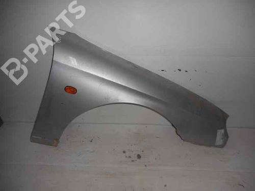 Used Right front fenders HYUNDAI SONATA IV (EF) 2.0 16V (136 hp) 2468328