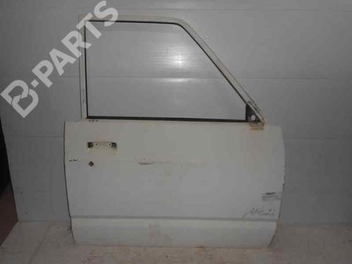 Used Right front door NISSAN PATROL III/2 Station Wagon (W260) 2.8 D 4x4 (103 hp) 2476443