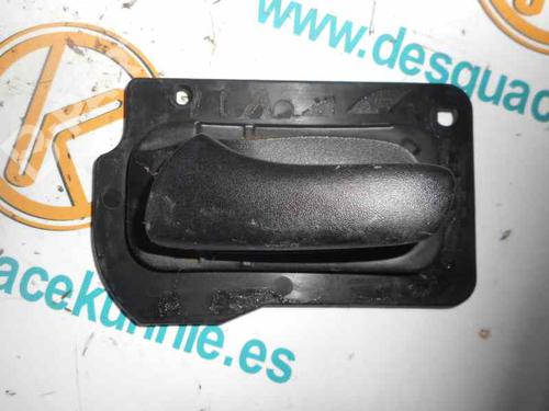 Venstre foran invendig håndtak OPEL VECTRA B (J96) 1.6 i 16V (F19) (100 hp) 3218093