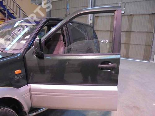 Used Left front door NISSAN TERRANO II (R20) [1992-2007]  2476446
