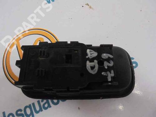 Front right interior door handle NISSAN TERRANO II (R20)  | BP3219333I14 