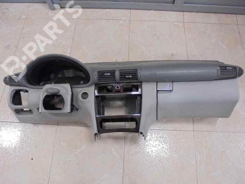 Used Dashboard MERCEDES-BENZ C-CLASS (W203) C 200 CDI (203.004) (116 hp) 2476155