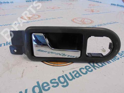 Poignée intérieure avant gauche VW GOLF IV (1J1) 1.6 16V (105 hp) 3218280