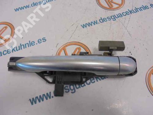 Used Rear left exterior door handle RENAULT LAGUNA III Grandtour (KT0/1) [2007-2015]  2702943