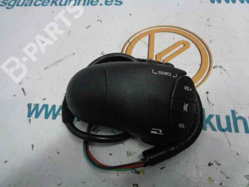 Used Steering wheel controls RENAULT MEGANE I (BA0/1_) 1.9 dTi (BA08, BA0N) (98 hp) 2461183