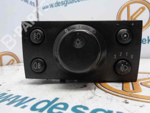 Used Headlight switch OPEL MERIVA A MPV (X03) [2003-2010]  2450572