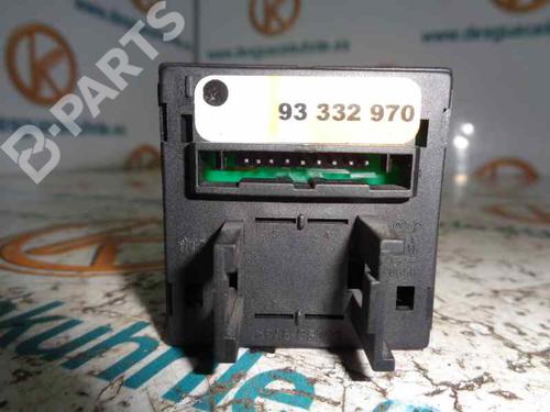 Used Steering column stalk OPEL FRONTERA B (U99) 2.2 DTI (6B_ZC, 6B_VF, 6B_66, 6B_76) (116 hp) 2481416