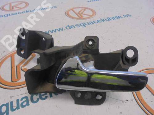 Used Front left interior door handle OPEL ZAFIRA A MPV (T98) [1999-2006]  3219323