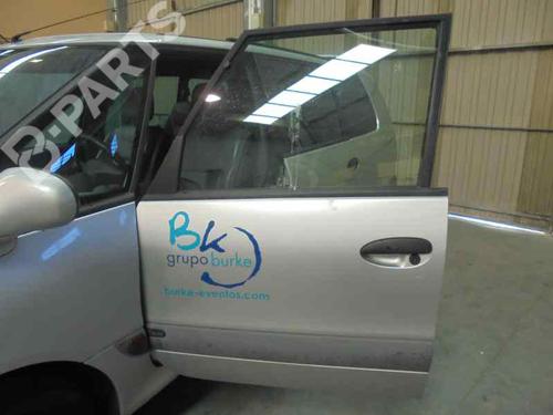 Used Left front door RENAULT ESPACE III (JE0_) 3.0 V6 24V (JE0G, JE0R) (190 hp) 2494950