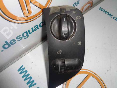 Used Headlight switch SEAT INCA (6K9) 1.9 SDI (64 hp) 2491957