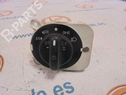 Used Headlight switch FORD MONDEO II (BAP) [1996-2000]  2464724