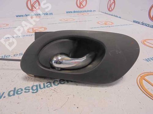 Used Rear left interior door handle FORD MONDEO II (BAP) [1996-2000]  3219493