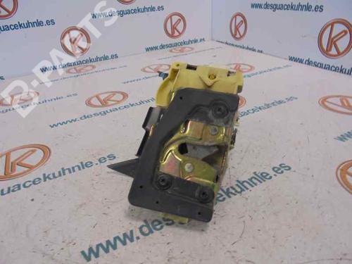 Used Front right lock FORD MONDEO II (BAP) [1996-2000]  2455969