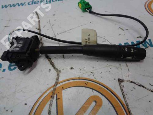 Used Steering wheel controls PEUGEOT 206 Hatchback (2A/C) 1.9 D (69 hp) 2484290