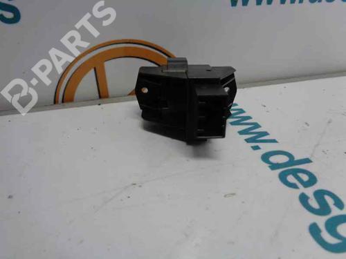 Headlight switch FIAT BRAVO I (182_) 1.9 JTD 105 | BP2455038I24 