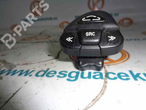 Stuurwielbediening NISSAN PRIMERA (P11) 2.0 TD (90 hp) 2492084
