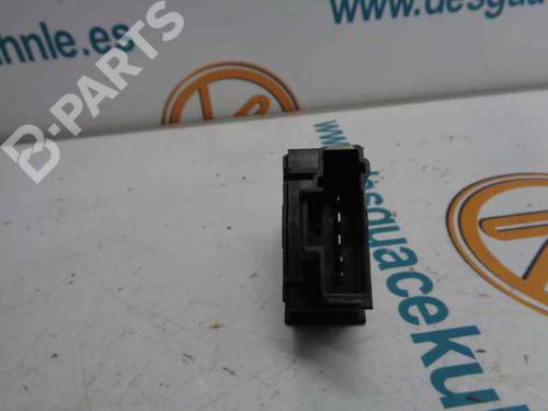 Headlight switch PEUGEOT EXPERT (224_) 1.9 D | BP2465217I24 