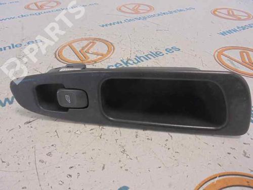 Venstre bagtil elrude kontakt VOLVO S40 I (644) 1.6 (109 hp) 2460045