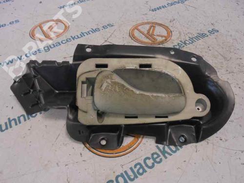 Used Front left interior door handle RENAULT ESPACE III (JE0_) [1996-2002]  3219934