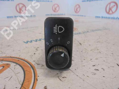 Used Headlight switch KIA SEPHIA Saloon (FA) [1992-2001]  2475692