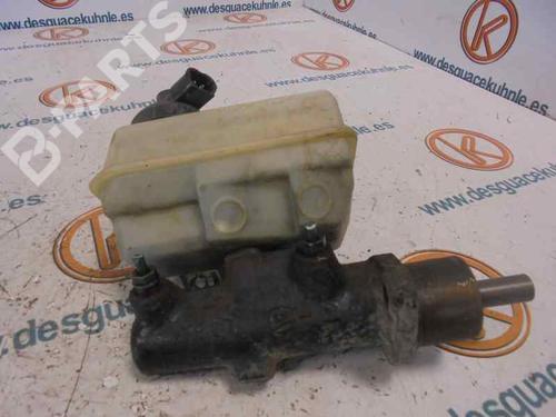 Brake master cylinder RENAULT LAGUNA I (B56_, 556_)  | BP2471106M77 