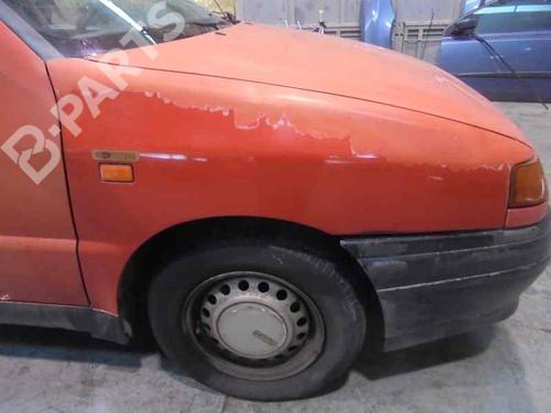 Right front fenders SEAT TOLEDO I (1L2) 1.6 i (75 hp)null