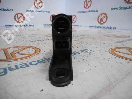 Used Comfort control module AUDI A8 D2 (4D2, 4D8) 3.7 quattro (230 hp) 2454700