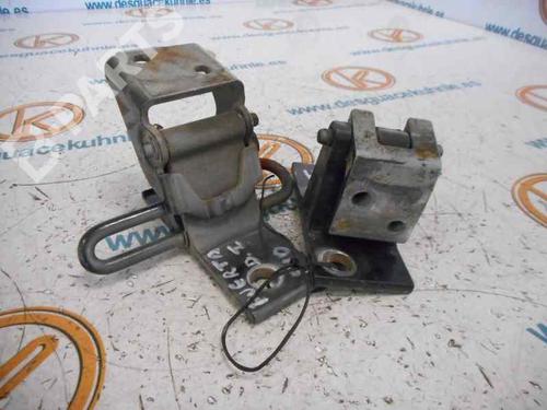 Used Front left lock AUDI A8 D2 (4D2, 4D8) 3.7 quattro (230 hp) 2486732
